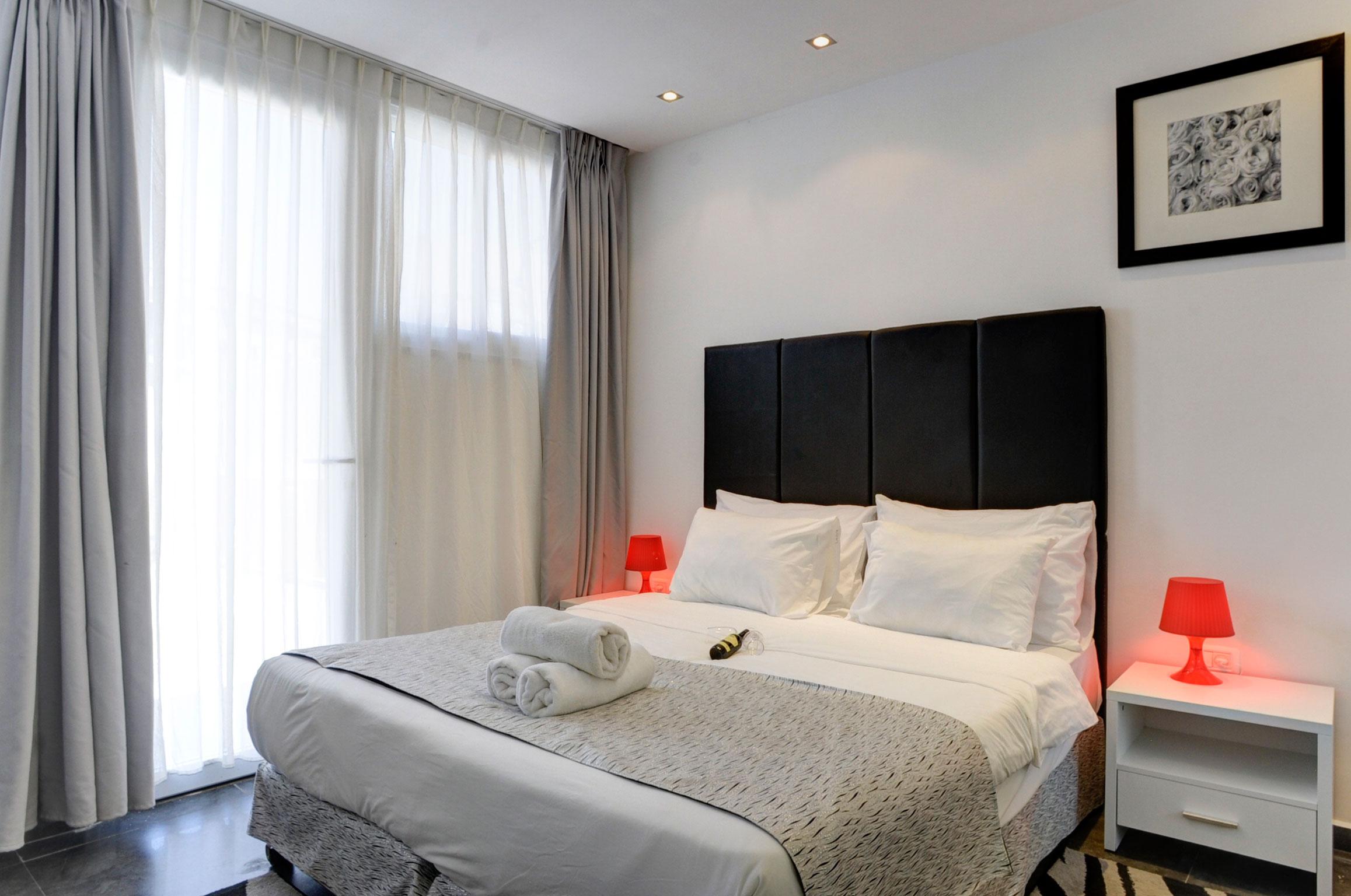 Geula Suites By Raphael Hotels Тел Авив Екстериор снимка